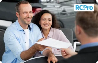 RCPro Seguros achieves 40% growth with Salesmate CRM RCPro Seguros achieves 40% growth with Salesmate CRM